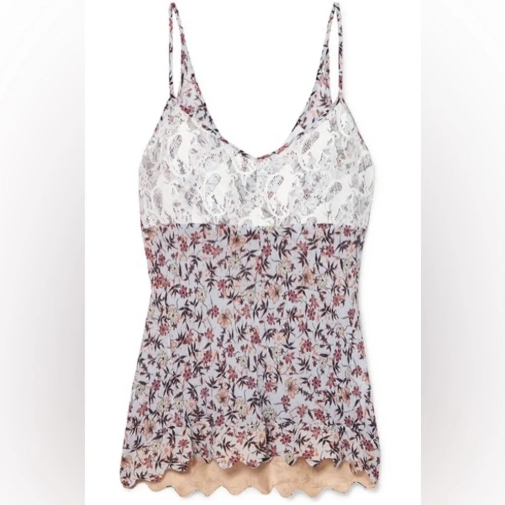 ✨ NWT CHLOE v neck lace bodice cami strap floral print viscose top - Picture 2 of 6